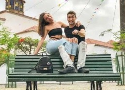 在线播放国产小情侣,国产小情侣在线播放甜蜜互动，网友直呼“太甜了！”